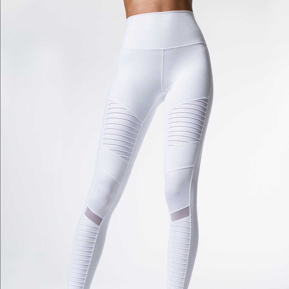 White moto Alo leggings
